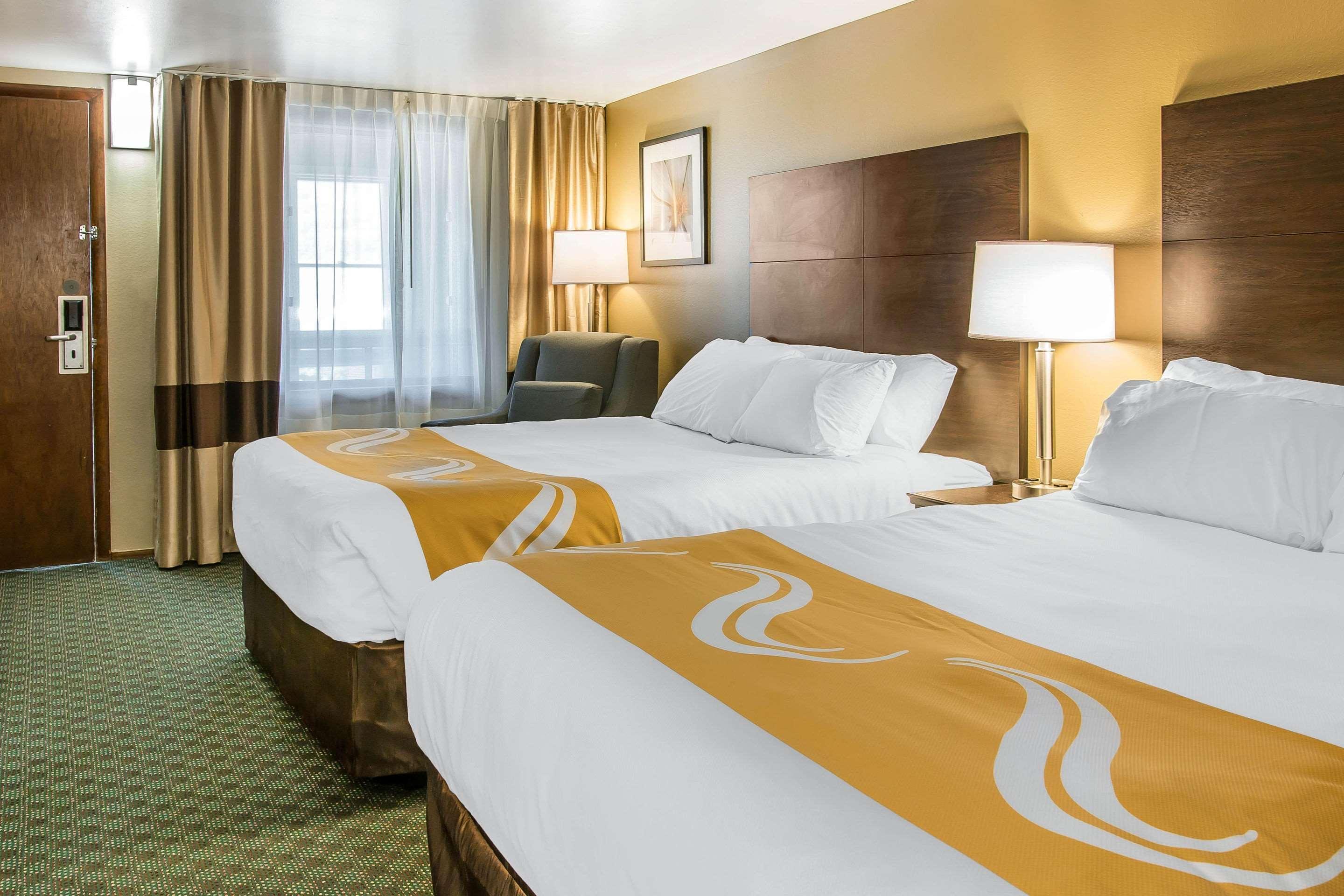 Quality Inn & Suites Houghton Esterno foto