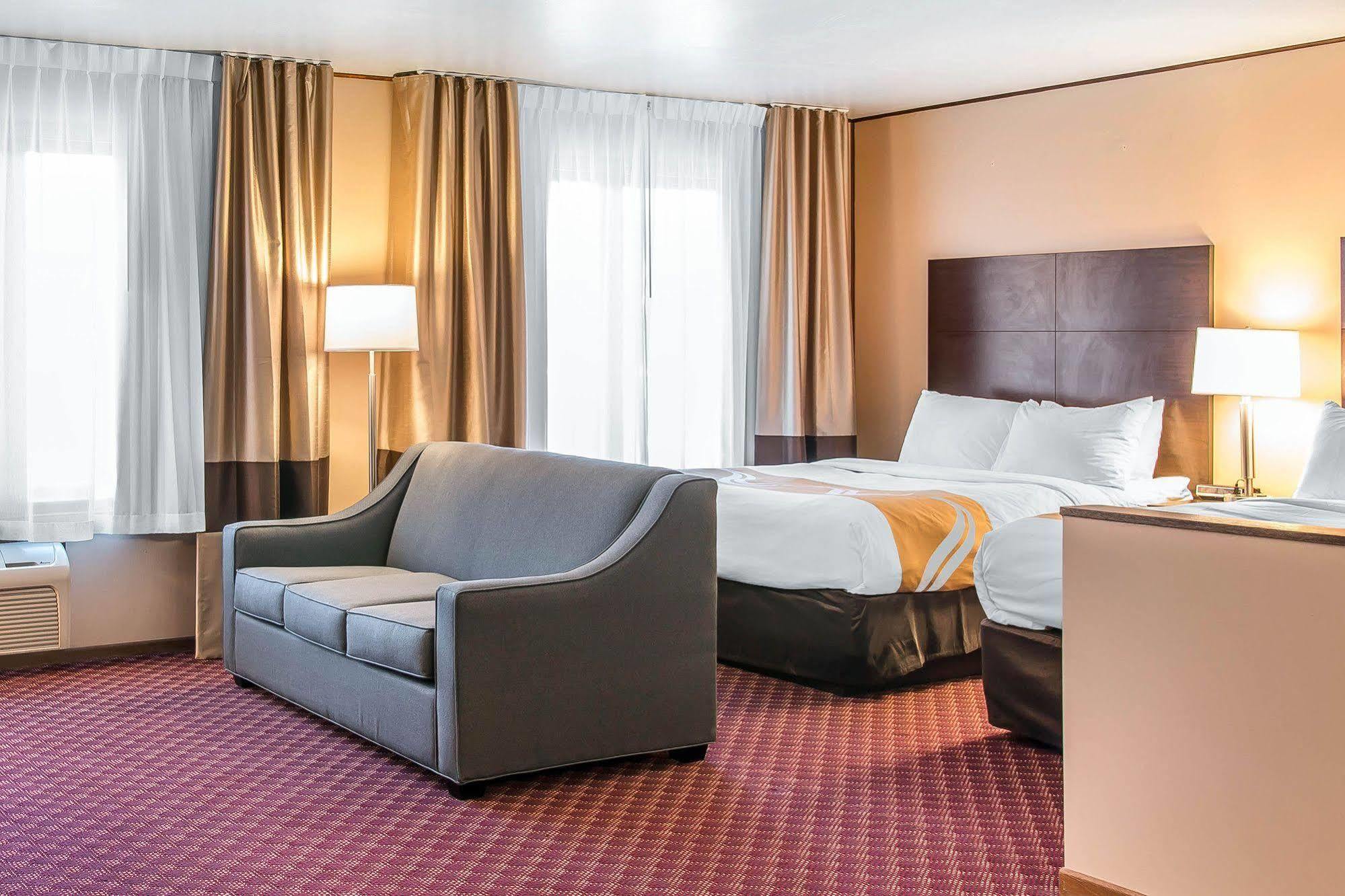 Quality Inn & Suites Houghton Esterno foto