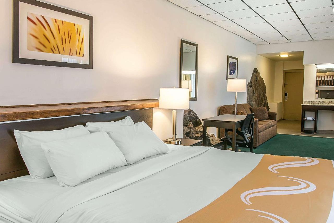 Quality Inn & Suites Houghton Esterno foto